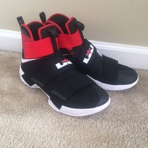 Men’s Nike Sneakers